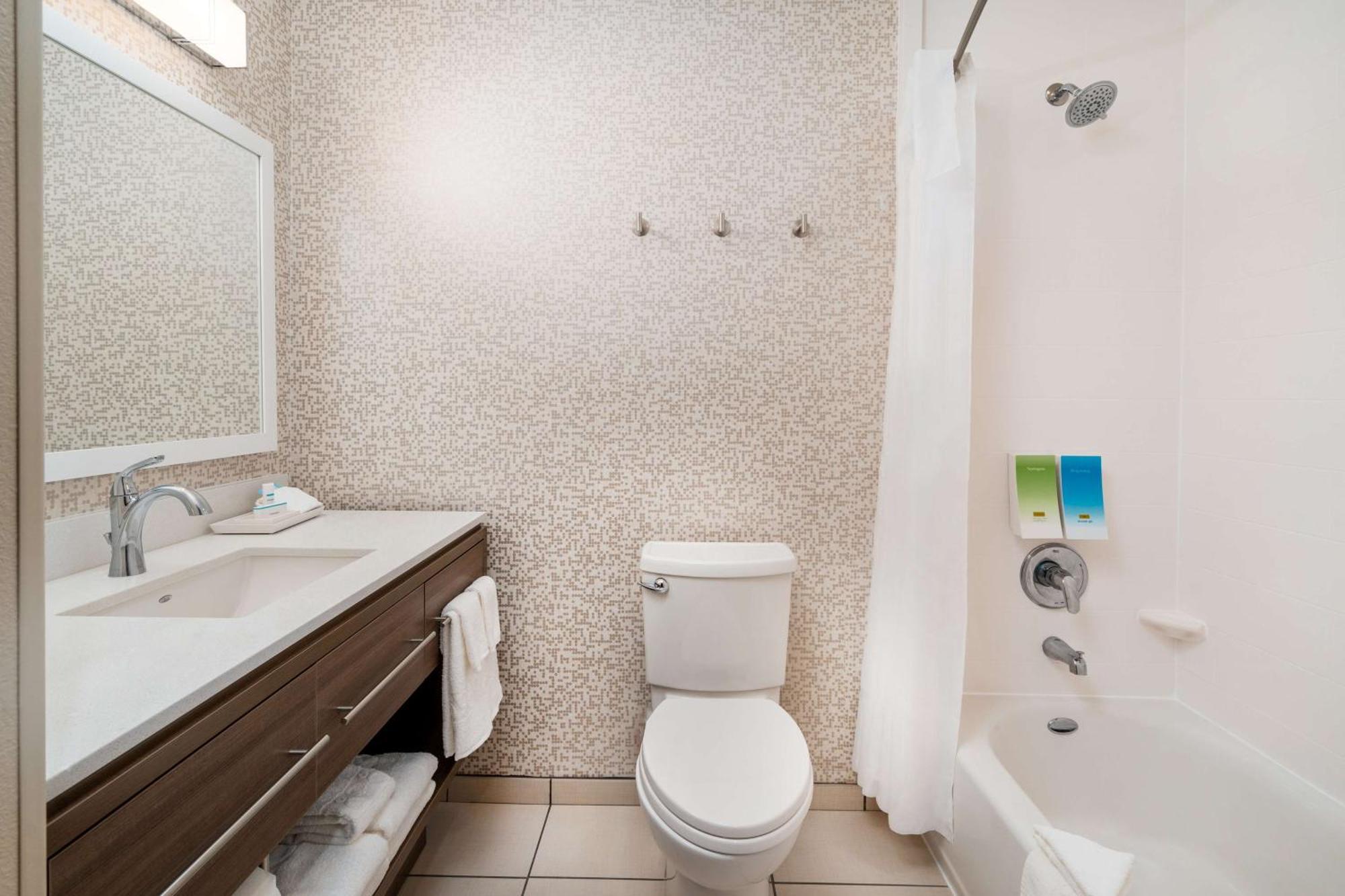 Home2 Suites Corona, Ca Экстерьер фото